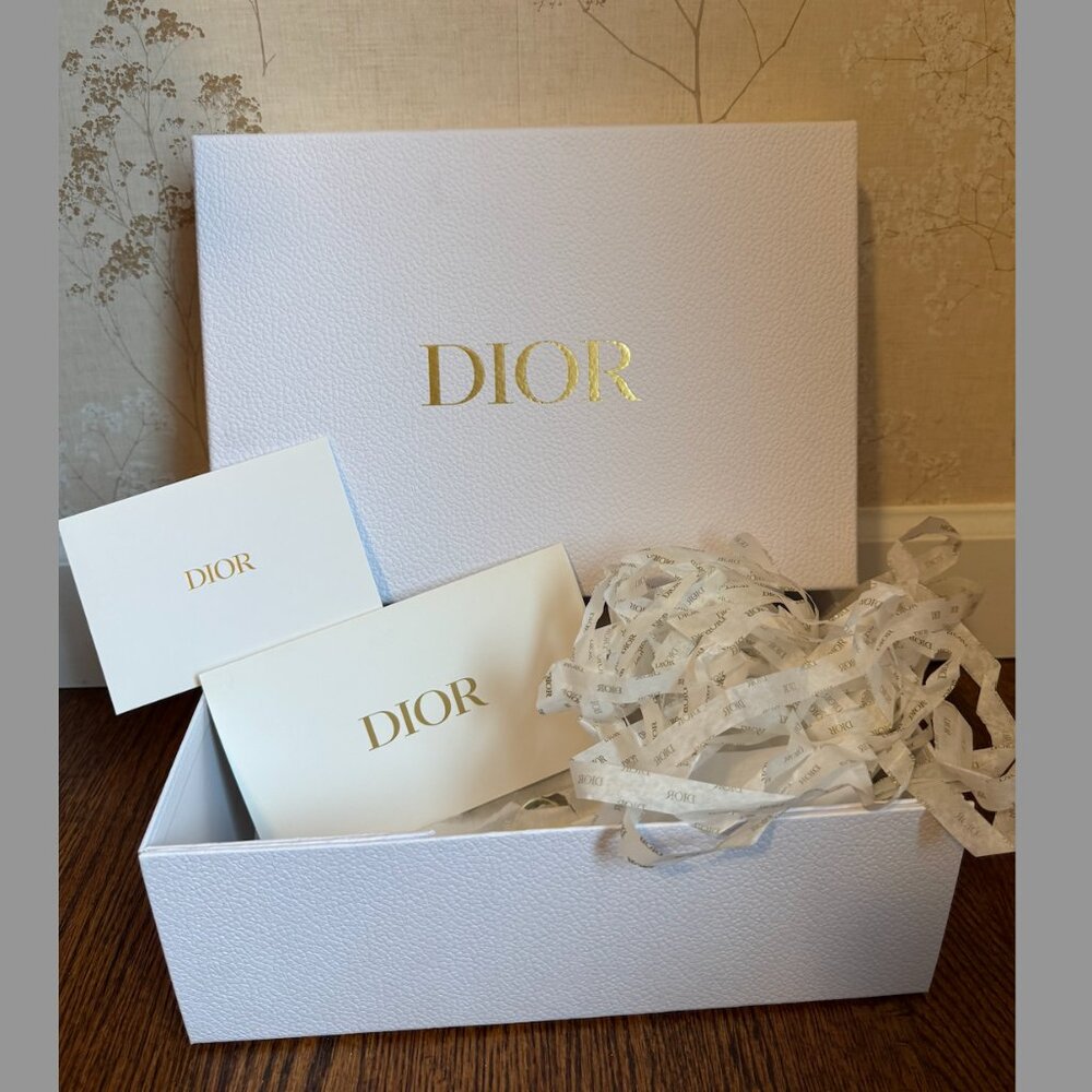 Dior Authentic gift box+Wrapping Paper+ Envelop